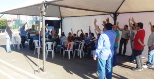 Trabalhadores votam em Cuiabá